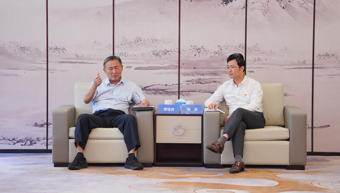 樟木頭鎮黨委書記黃淦洪一行蒞臨民興調研指導